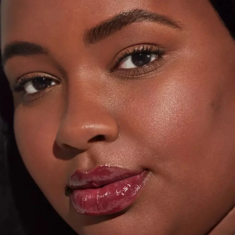 BEAUTYCOUNTER “MULBERRY 💄Beyond Gloss